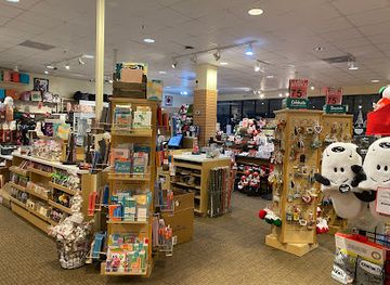 illinois/champaign/shop/little-green-apple