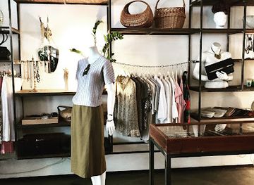 czechia/bohemian-paradise/shop/boho-vintage-concept-store