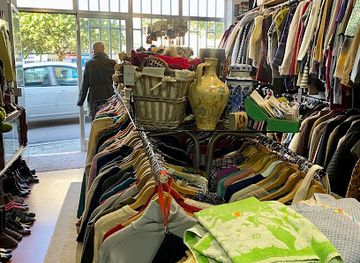 portugal/braga/shop/2aopcao-vintage-store