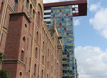 germany/dusseldorf/medienhafen/shop/strellson-showroom-dusseldorf