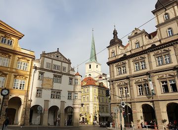 czechia/prague/mala-strana/shop/smaltum