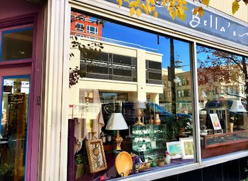 north-carolina/asheville-area/shop/bella-s