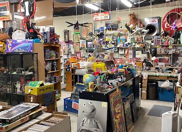 canada/ottawa/shop/nostalgia-warehouse