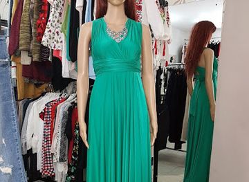 romania/sighisoara/shop/zipper