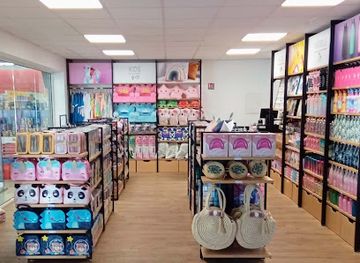 new-caledonia/south-province/shop/fenua-shopping-kamere