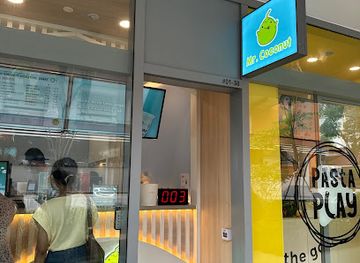 singapore/holland-village/shop/mr-coconut-one-holland-village