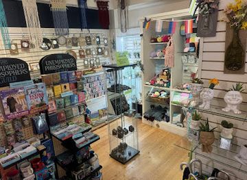 new-york/capital-district/shop/the-shoppes-at-artique