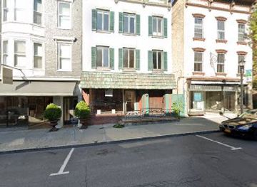 new-york/hudson/shop/sisters-hudson