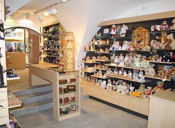 austria/innsbruck/shop/hobel-geschenkartikel-und-mitbringsel