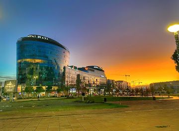 montenegro/zeta-river-valley/shop/the-capital-plaza