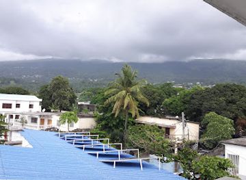 comoros/mamoudzou-beach/shop/new-bazar-minimarche
