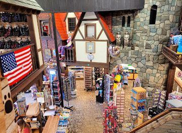 new-york/lake-george/shop/gift-world