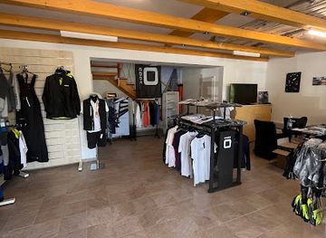 hungary/balaton-uplands/shop/vadnai-bros