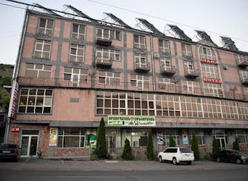 armenia/goris/shop/svin