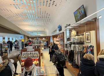 austria/vienna/penzing/shop/museum-shop