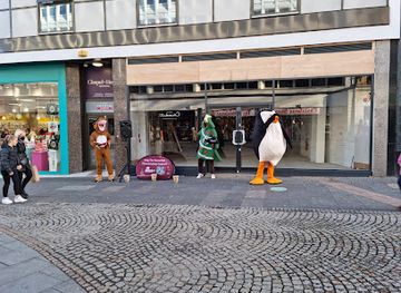 united-kingdom/sheffield/shop/orchard-square