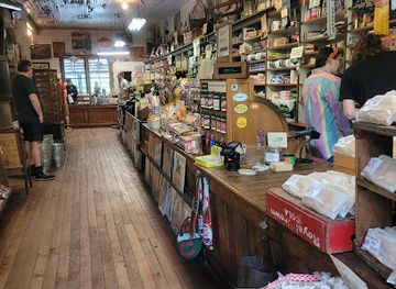 north-carolina/grandfather-mountain/shop/original-mast-general-store