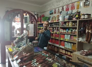 hungary/western-transdanubia/shop/edes-mosoly-edessegbolt-delicates-edesseg-laktoz-mentes-csokolade-gluten-mentes