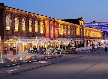 poland/lodz/shop/manufaktura