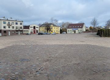 lithuania/zemaitija-national-park/shop/z-naumiestis-market-square