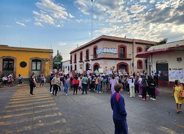 mexico/oaxaca/ruta-independencia/shop/el-cuarzo-store-smoke-shop-tabaqueria-vape-skate-shop-graffiti-shop-street-wear-store