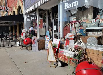 indiana/the-lakes-region/shop/apple-butter-barn-country-store