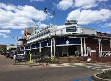 mississippi/the-north-central-hills/shop/neilson-s-department-store