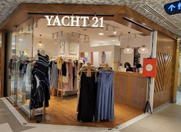 singapore/bugis/shop/y21-bugis-junction