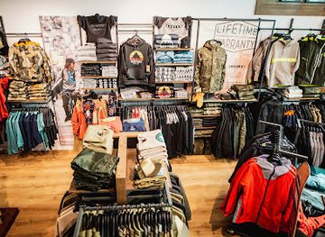 andorra/escaldes-engordany/shop/burton-andorra-store