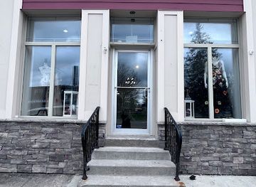 canada/niagara-falls/shop/paris-lane-boutique