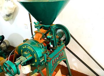 sri-lanka/bentota/shop/j-s-mill-and-shop