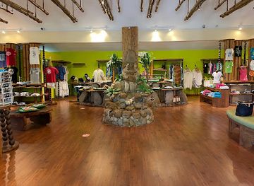 seychelles/ile-souris/shop/pineapple-studio