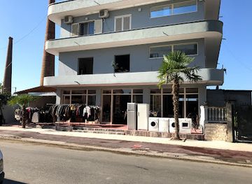 albania/kavaje/shop/te-gjitha-italiane-musta