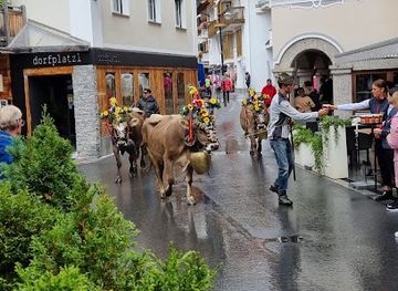 austria/paznaun/shop/dorfplatzl