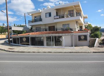 cyprus/adonis-baths-waterfalls/shop/studio-53-picture-framing