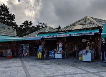cyprus/troodos-national-forest-park/shop/aphrodite-s-secret-nut-shop-troodos