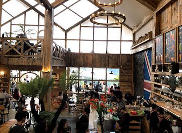 vietnam/da-lat/shop/da-lat-mountain-view