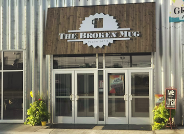 nebraska/columbus/shop/the-broken-mug