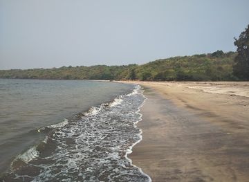 india/konkan-coast/shop/madban-beach