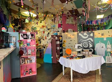texas/south-plains/shop/the-weird-space