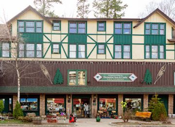 new-york/whiteface-mountain/shop/adirondack-decorative-arts-crafts