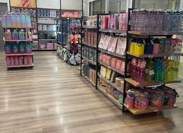 new-caledonia/isle-of-pines/shop/fenua-shopping