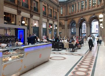 italy/rome/historic-centre/shop/galleria-alberto-sordi