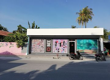 maldives/haa-dhaalu-atoll/shop/obee