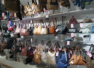 mauritius/grand-port/shop/disguise