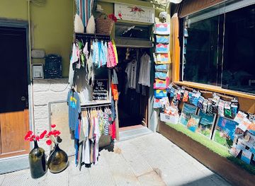 italy/cinque-terre/shop/manarola-boutique