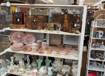 nevada/carson-city/shop/carson-antiques-collectables-mall