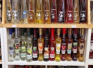 croatia/makarska/shop/souvenir-shop-makarska