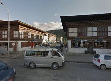 bhutan/paro/shop/gift-and-toys