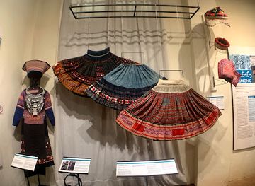 laos/bolaven-plateau/shop/traditional-arts-and-ethnology-centre